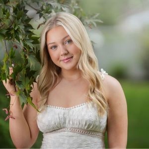 Meet your Posher, Sophia